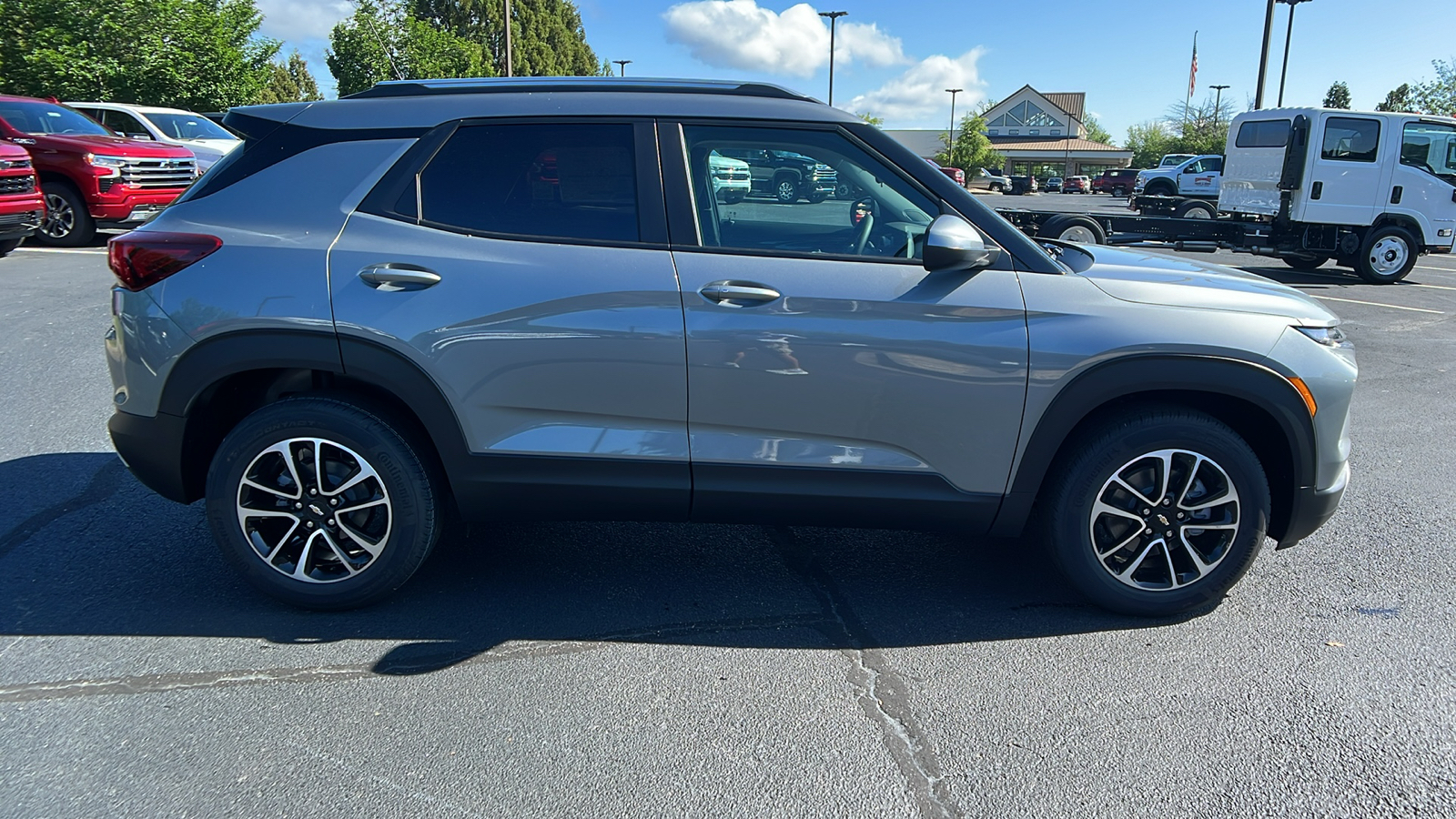 2024 Chevrolet Trailblazer LT 5