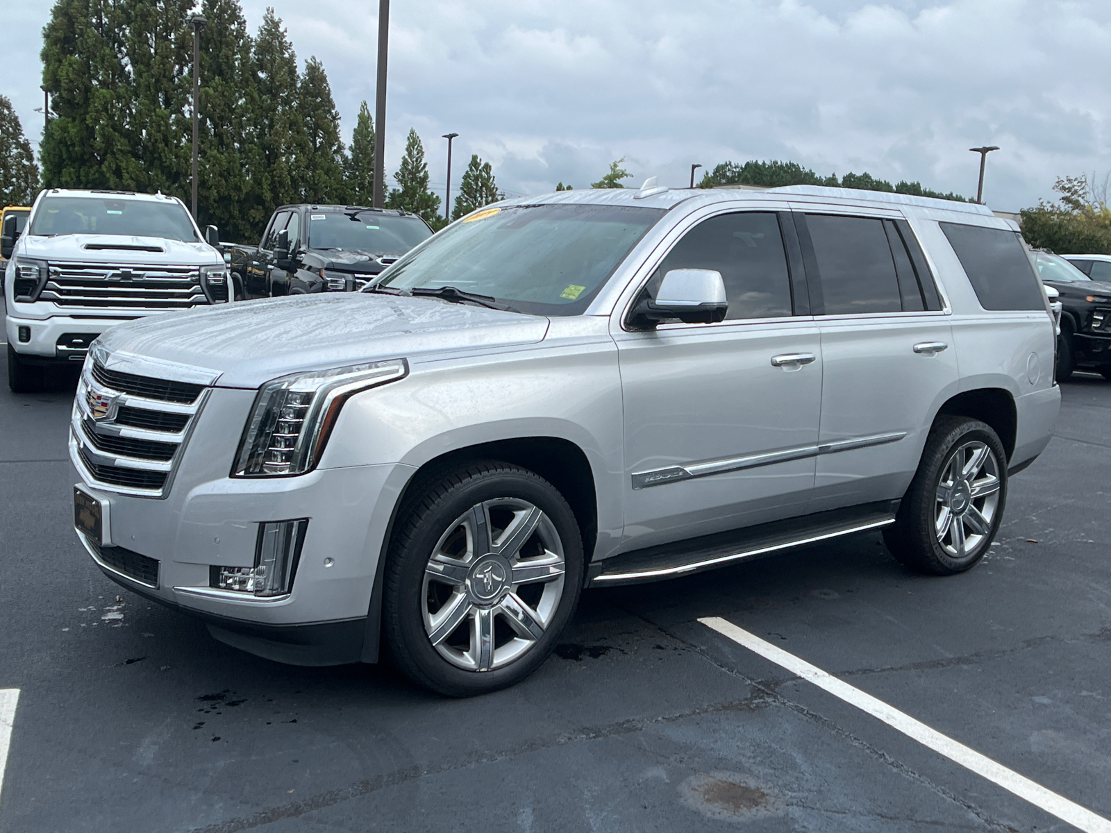 2018 Cadillac Escalade Luxury 1