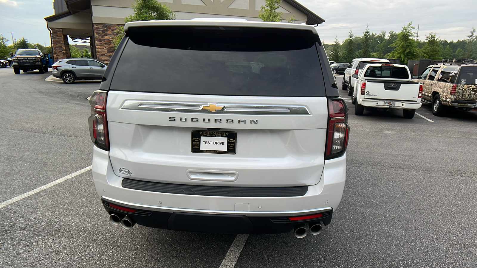 2024 Chevrolet Suburban High Country 6