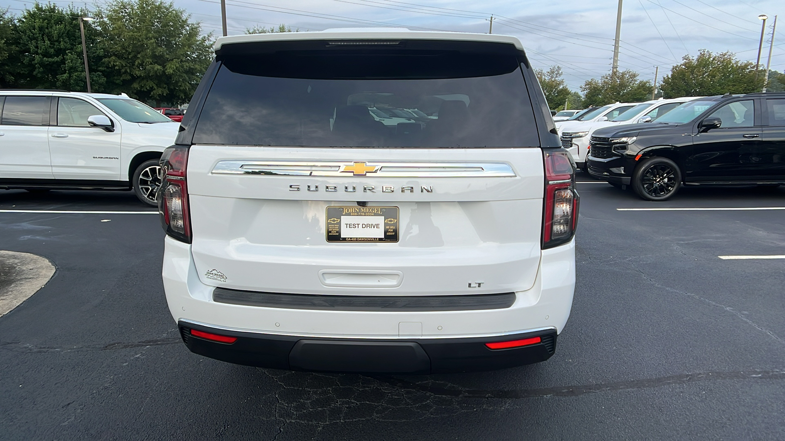 2024 Chevrolet Suburban LT 6