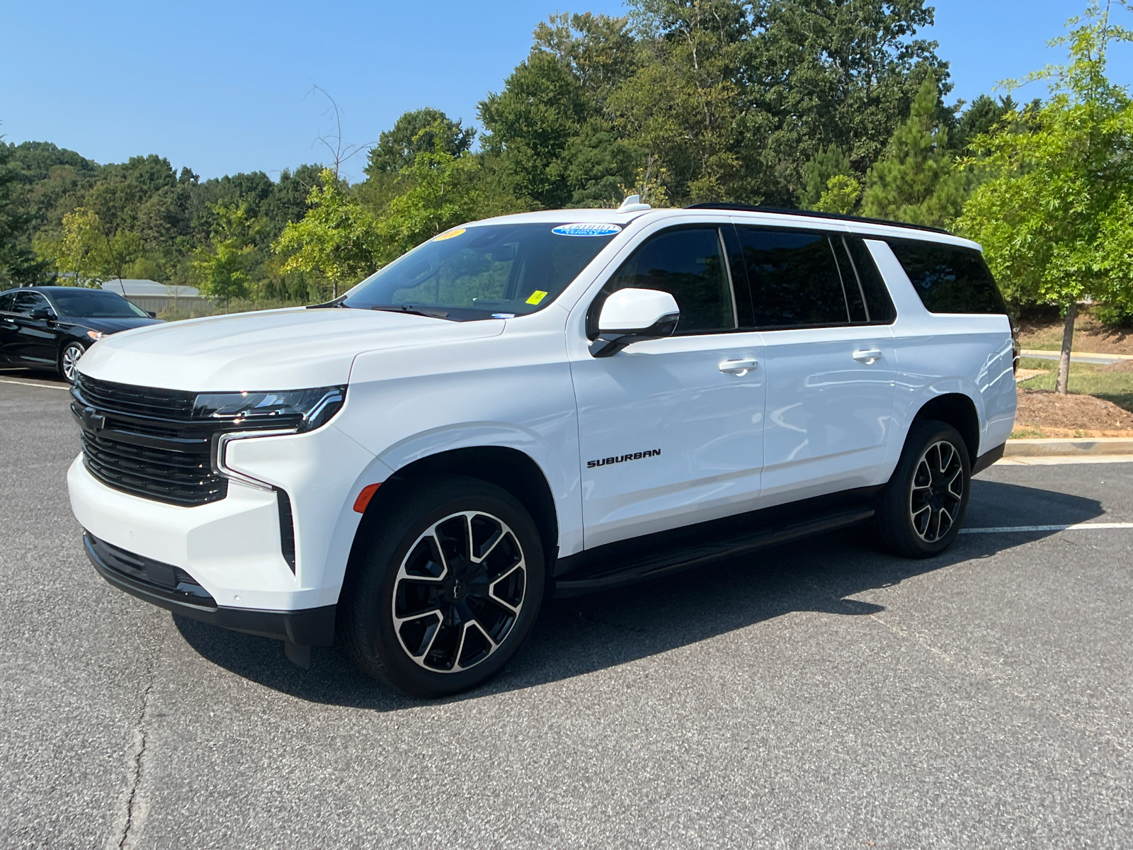 2023 Chevrolet Suburban RST 1