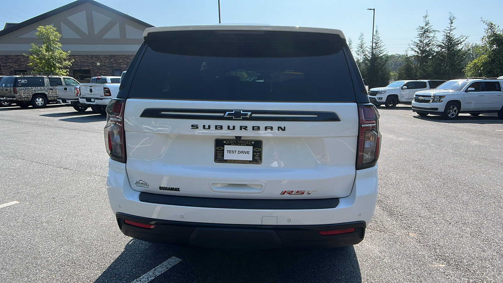 2023 Chevrolet Suburban RST 7