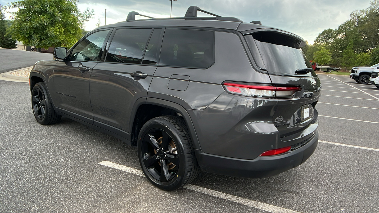 2021 Jeep Grand Cherokee L Altitude 8