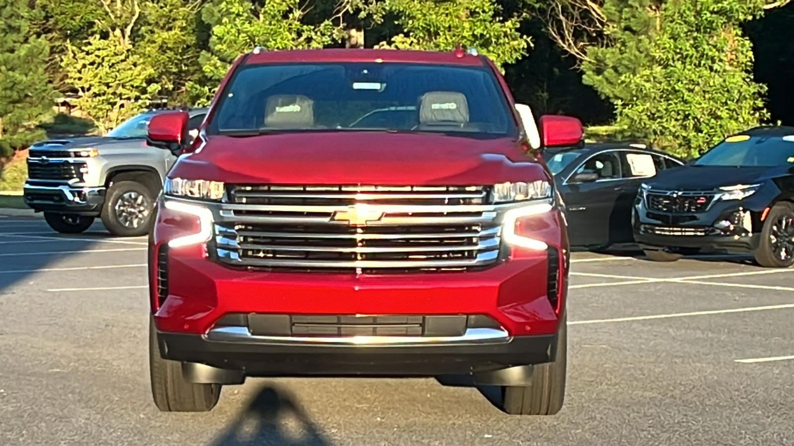 2024 Chevrolet Suburban High Country 2