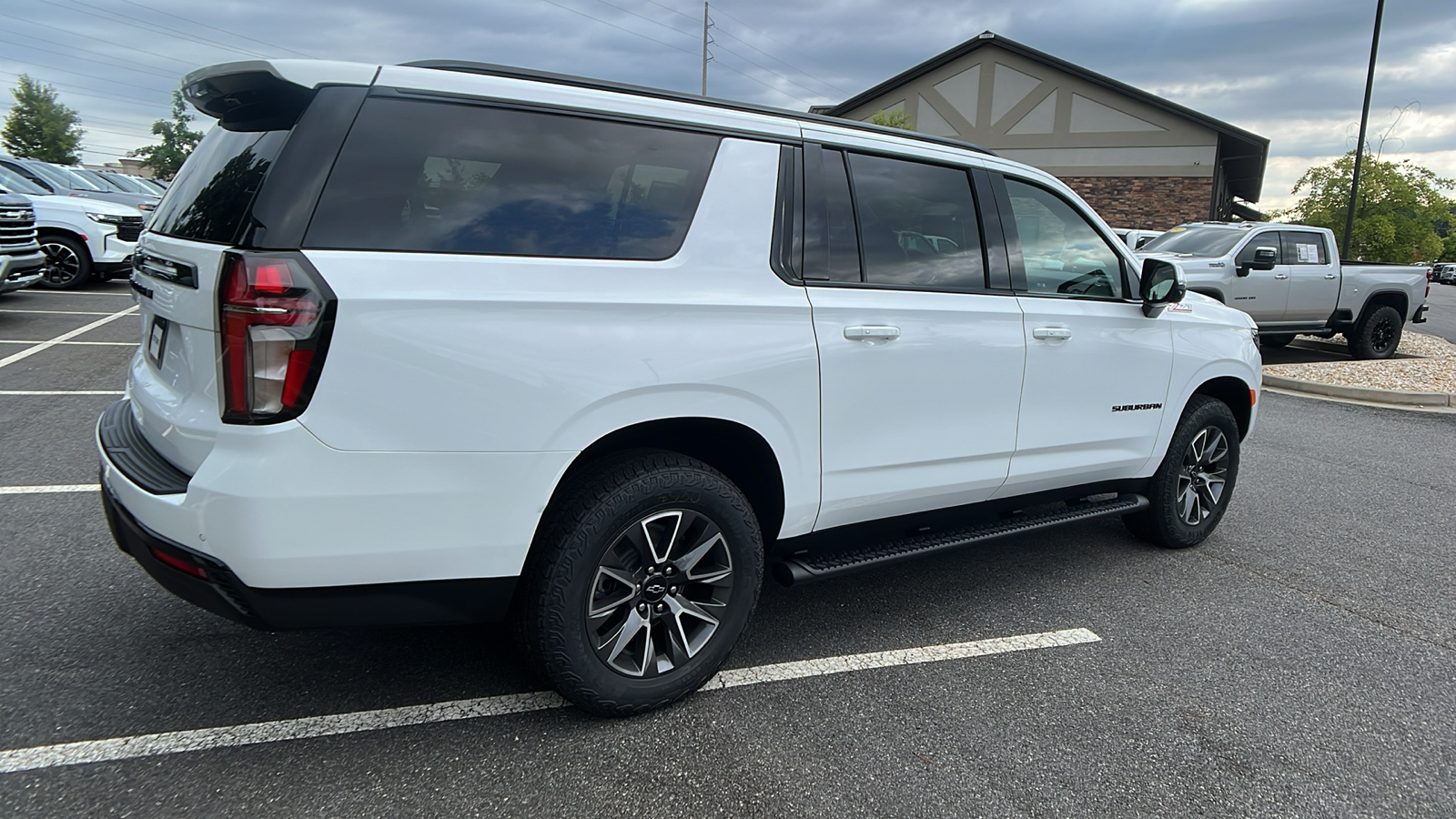 2024 Chevrolet Suburban Z71 5