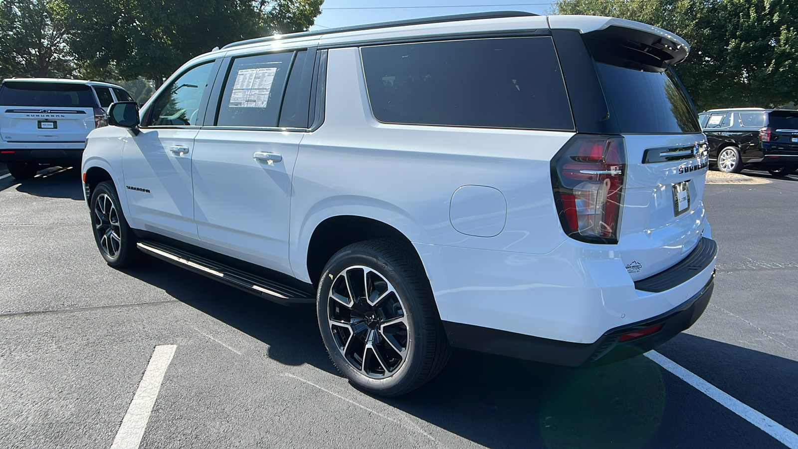 2024 Chevrolet Suburban RST 7