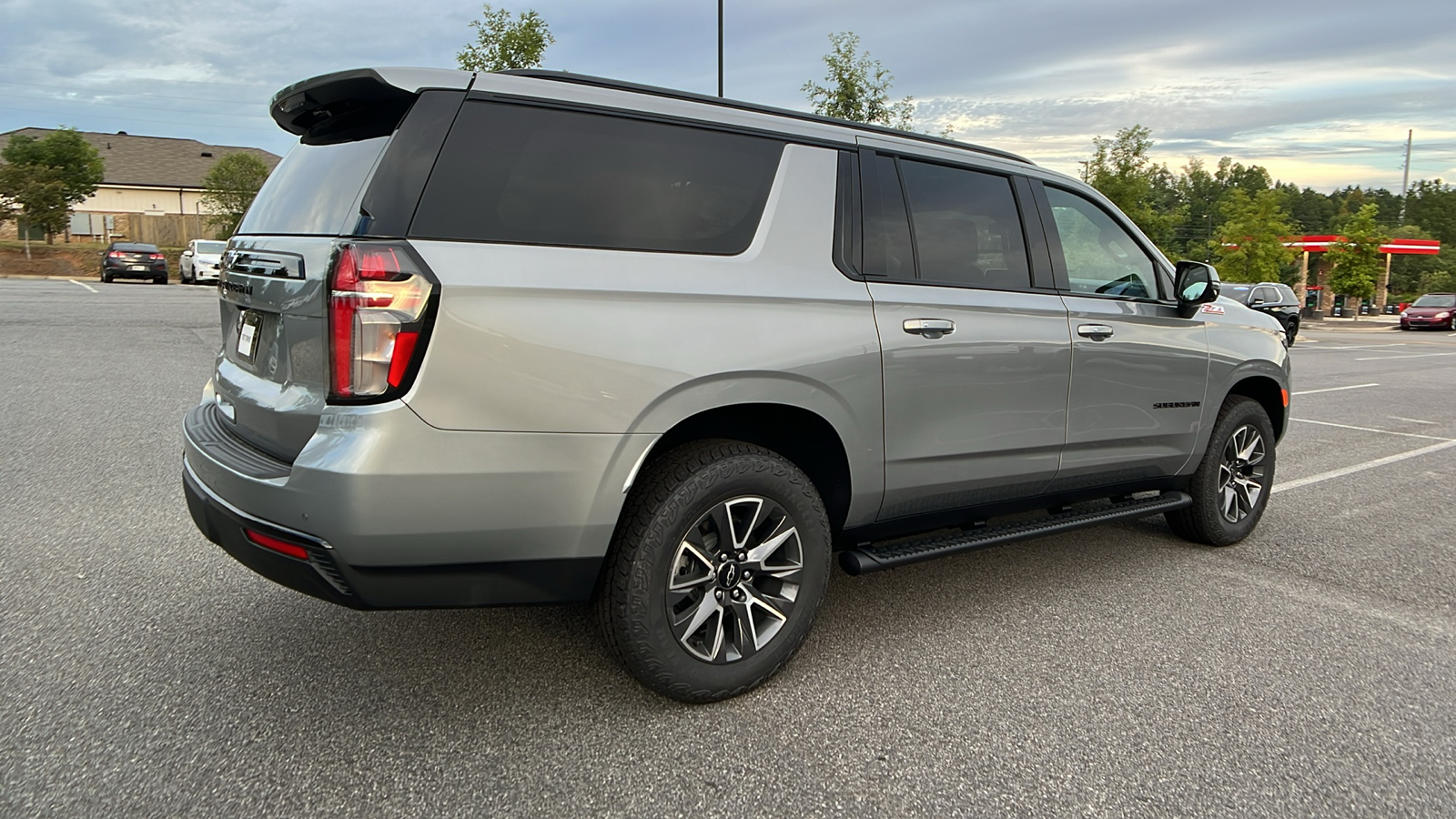 2024 Chevrolet Suburban Z71 5