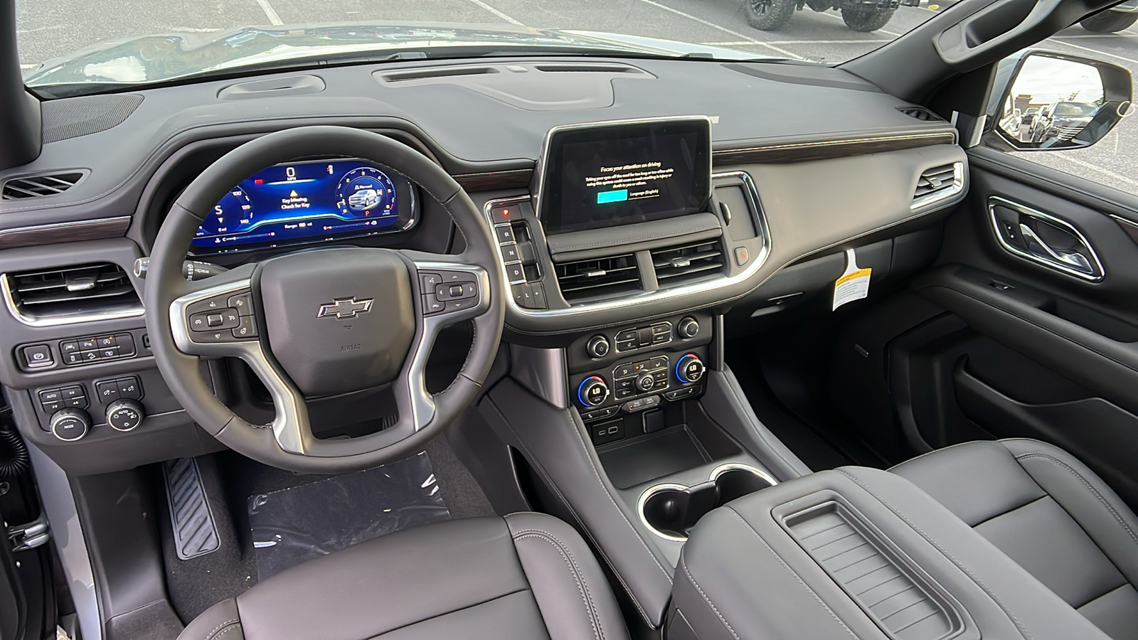 2024 Chevrolet Suburban Z71 17