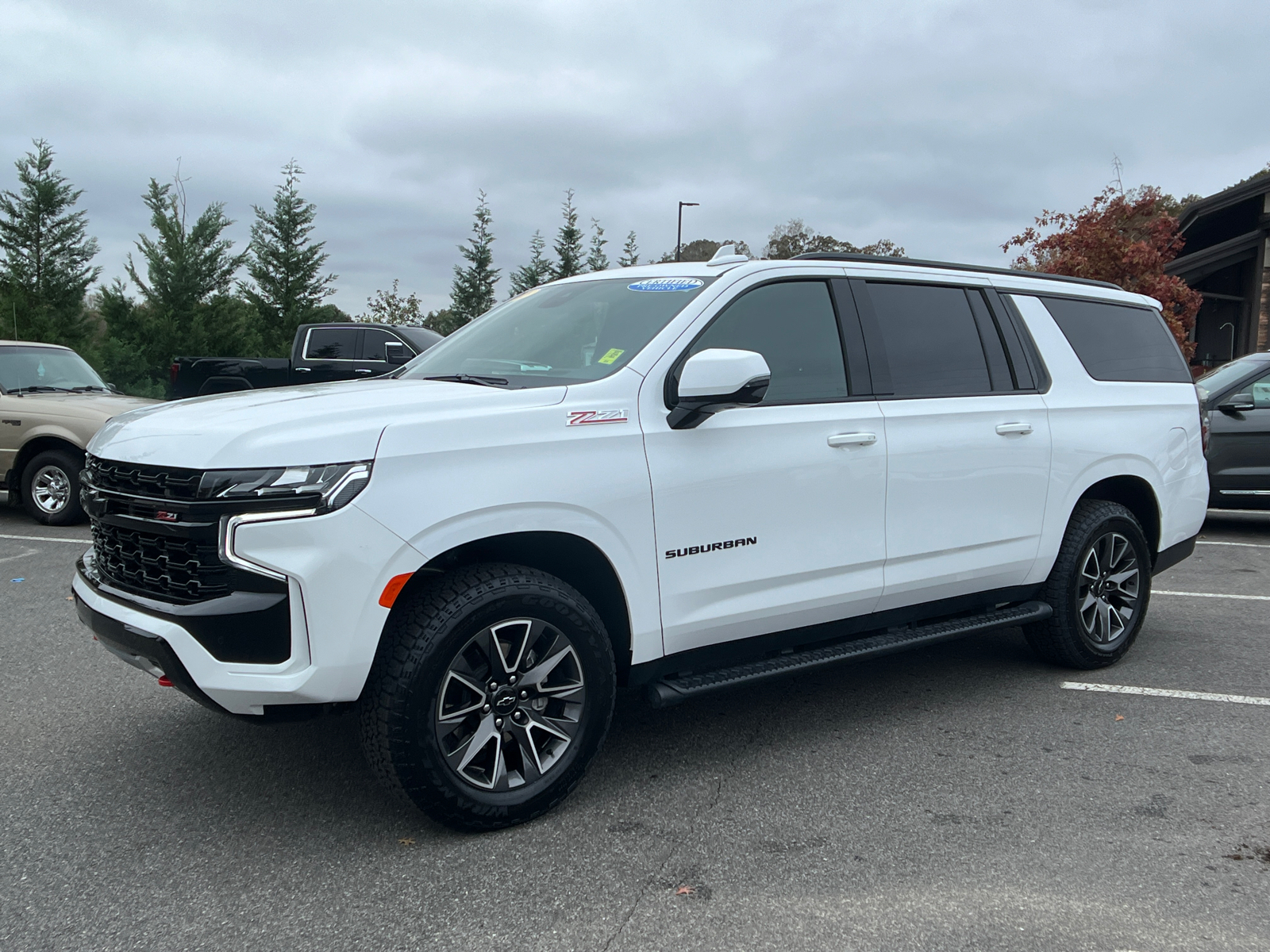 2023 Chevrolet Suburban Z71 1