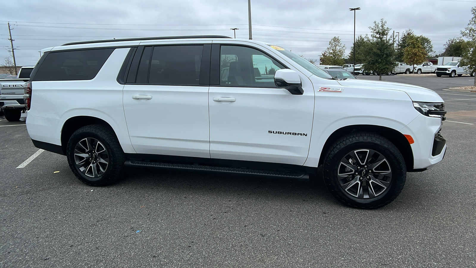 2023 Chevrolet Suburban Z71 5