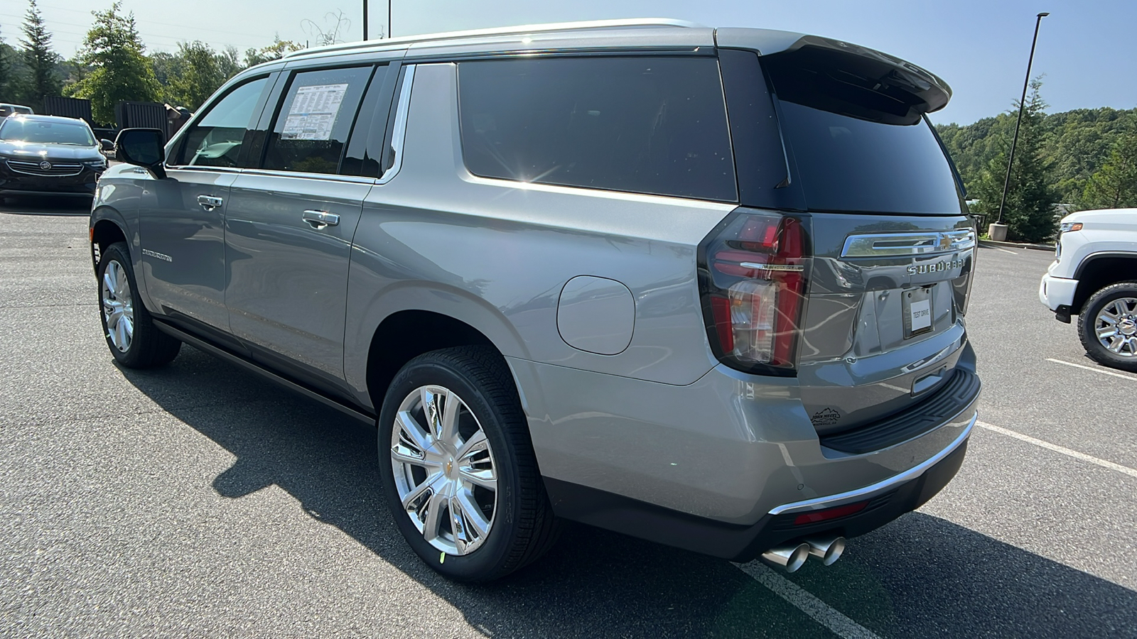 2024 Chevrolet Suburban High Country 7