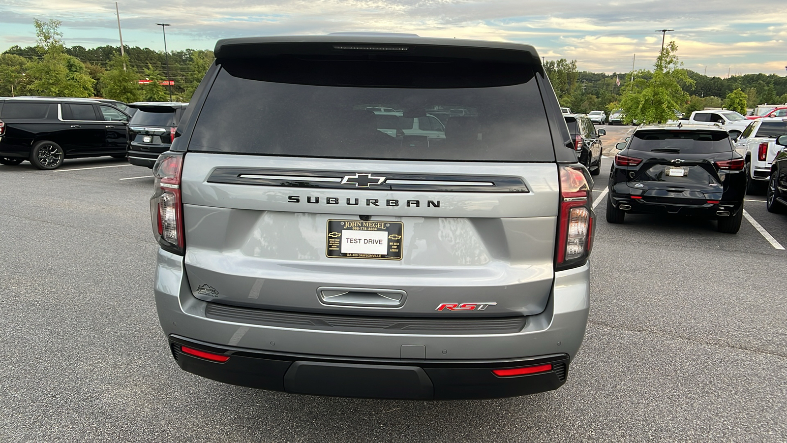 2024 Chevrolet Suburban RST 6