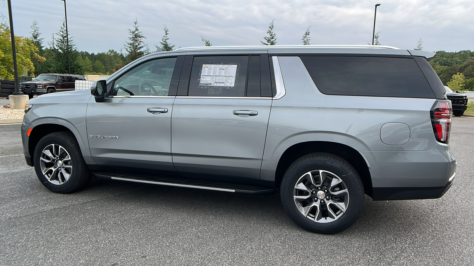 2024 Chevrolet Suburban LT 7