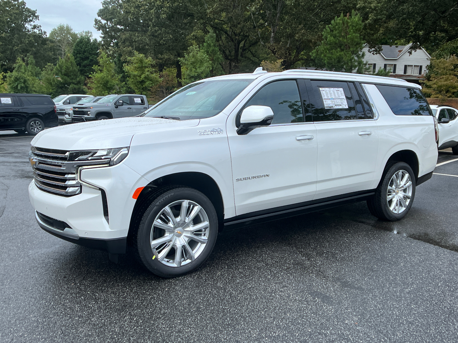 2024 Chevrolet Suburban High Country 1