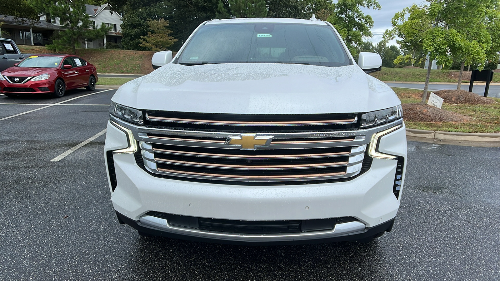 2024 Chevrolet Suburban High Country 2