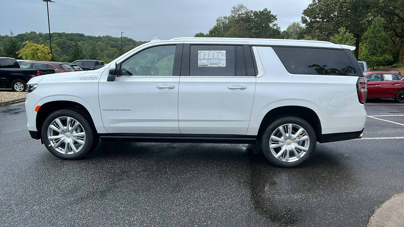 2024 Chevrolet Suburban High Country 8