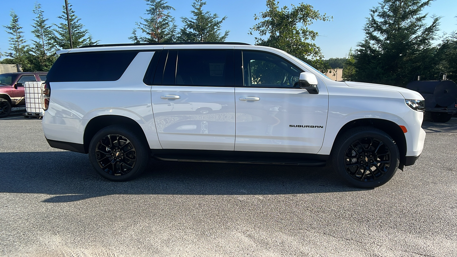 2024 Chevrolet Suburban RST 5