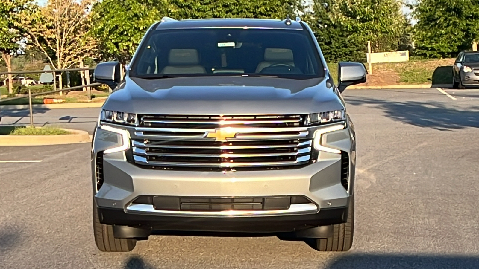 2024 Chevrolet Suburban High Country 3