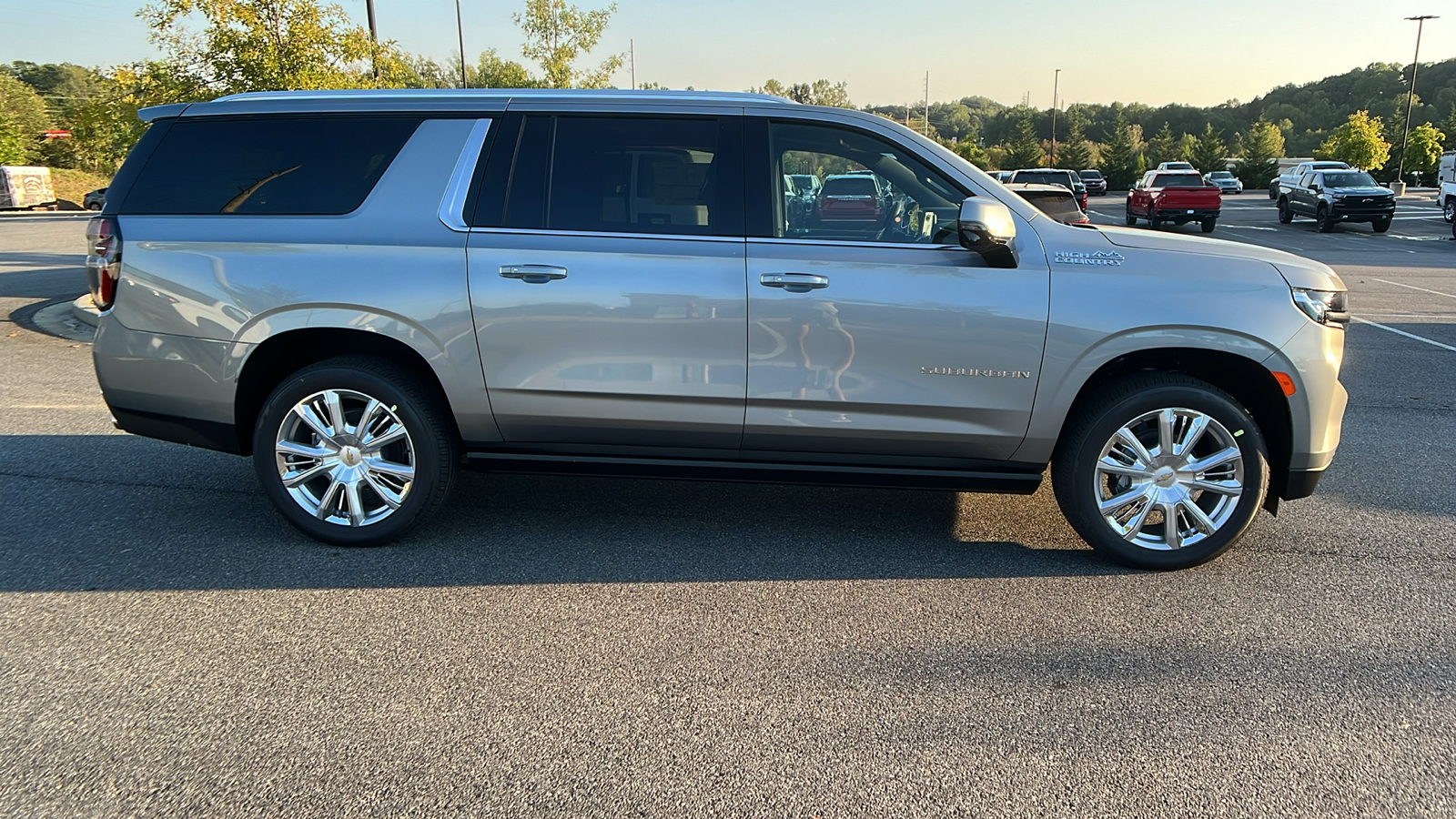 2024 Chevrolet Suburban High Country 5