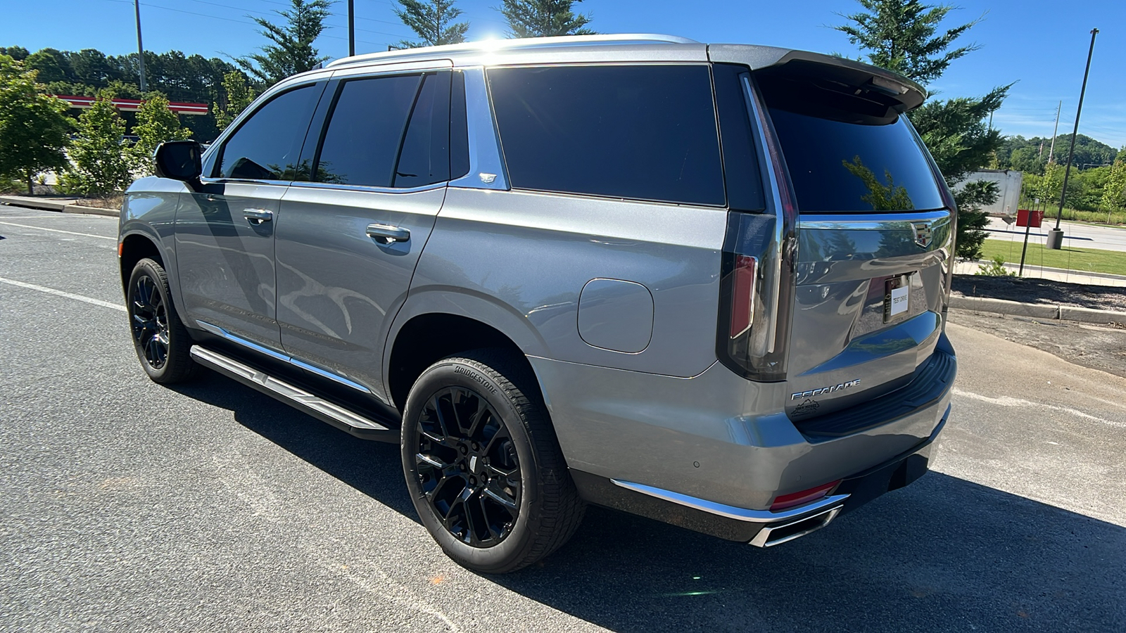 2021 Cadillac Escalade Premium Luxury 8