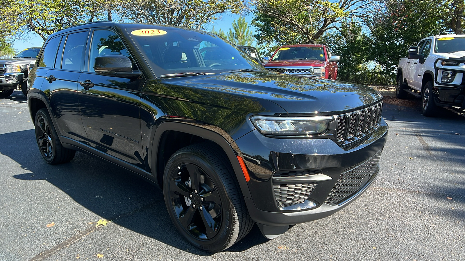 2023 Jeep Grand Cherokee Altitude 4