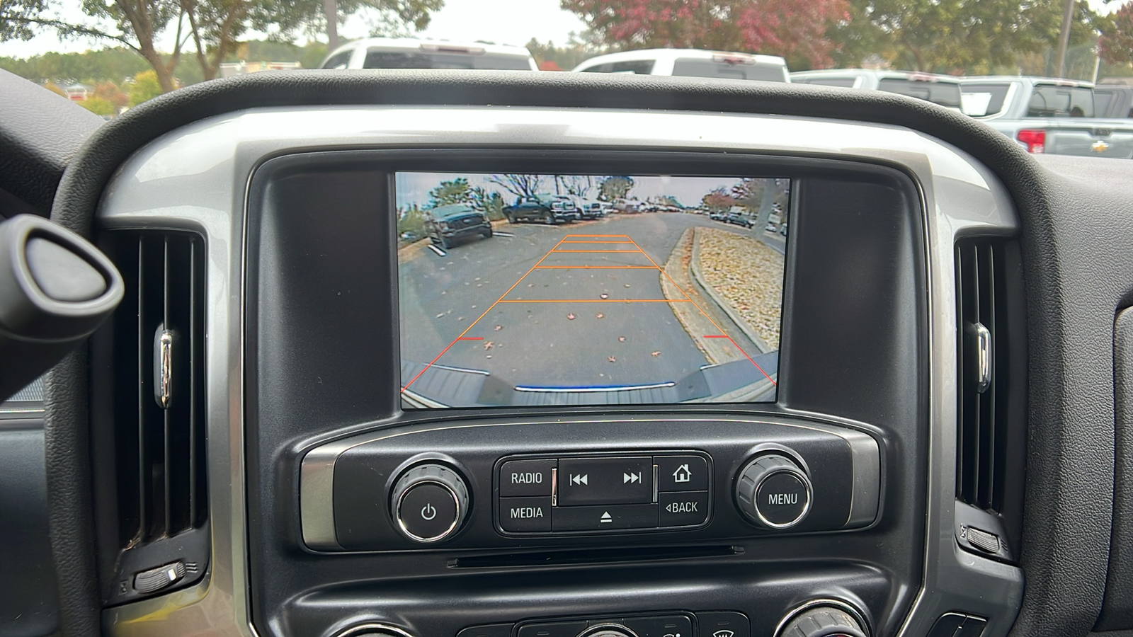 2015 Chevrolet Silverado 1500 LT 27