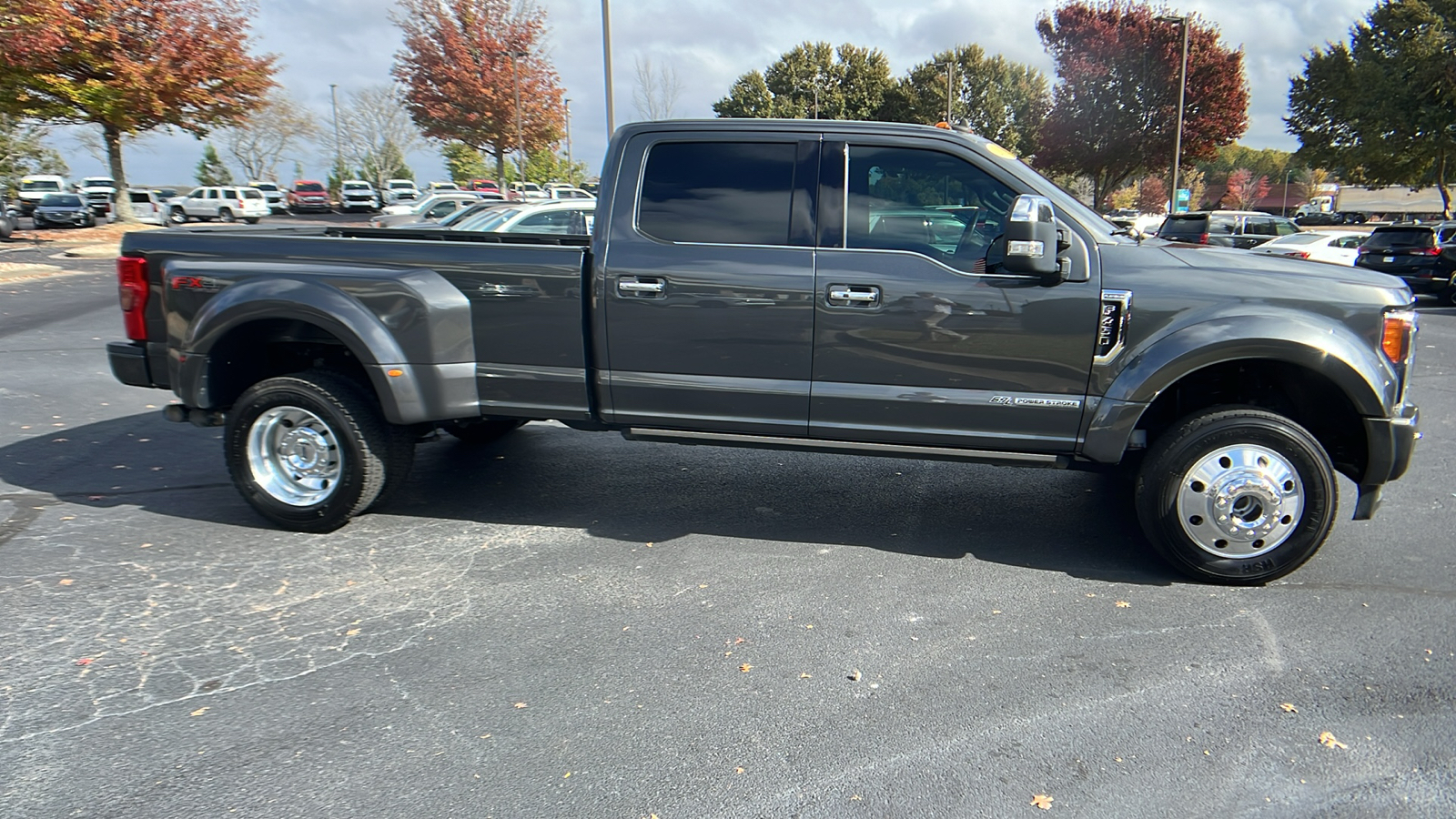 2019 Ford Super Duty F-450 DRW Platinum 5