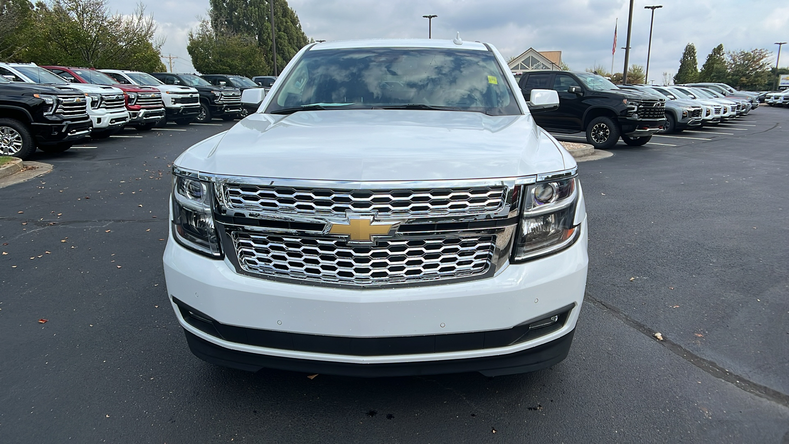 2017 Chevrolet Tahoe LT 3