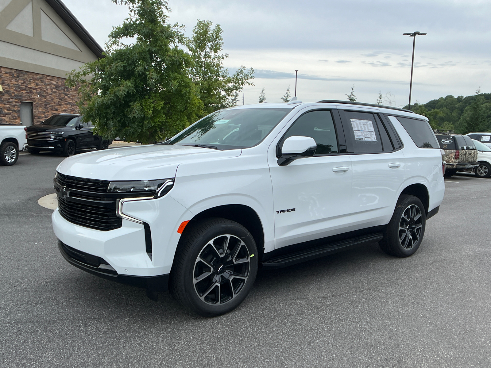 2024 Chevrolet Tahoe RST 1