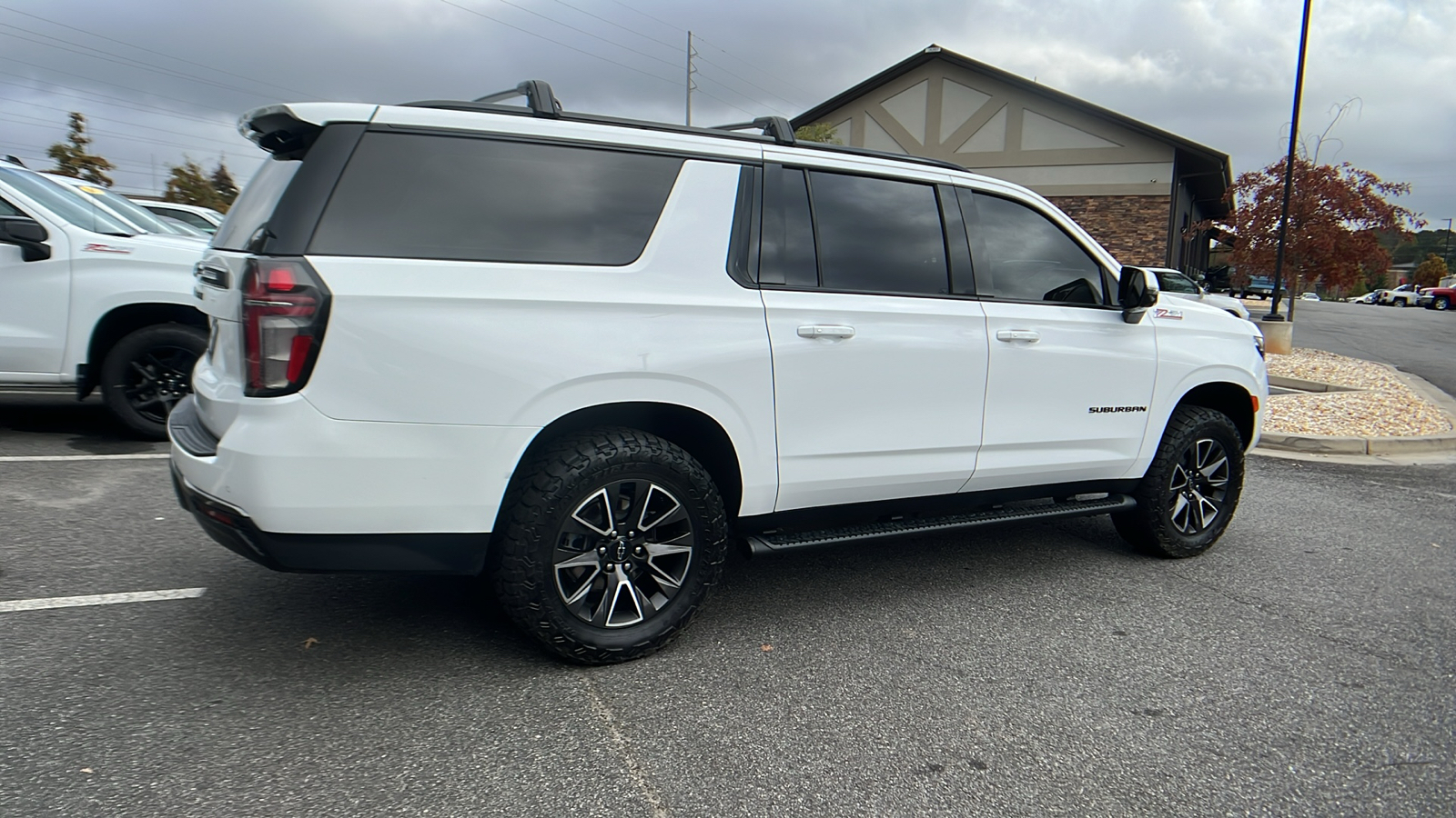 2022 Chevrolet Suburban Z71 6