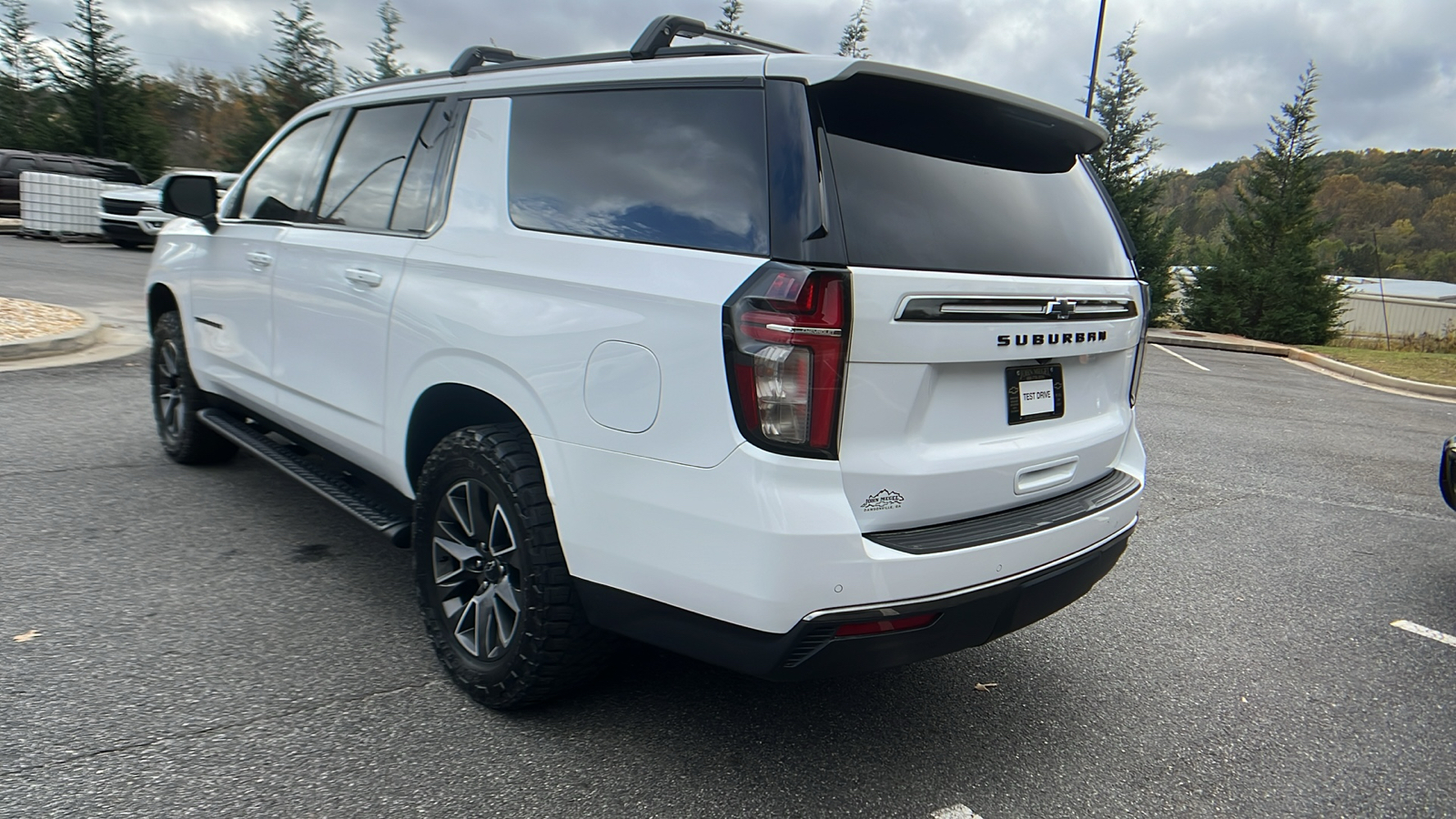 2022 Chevrolet Suburban Z71 8