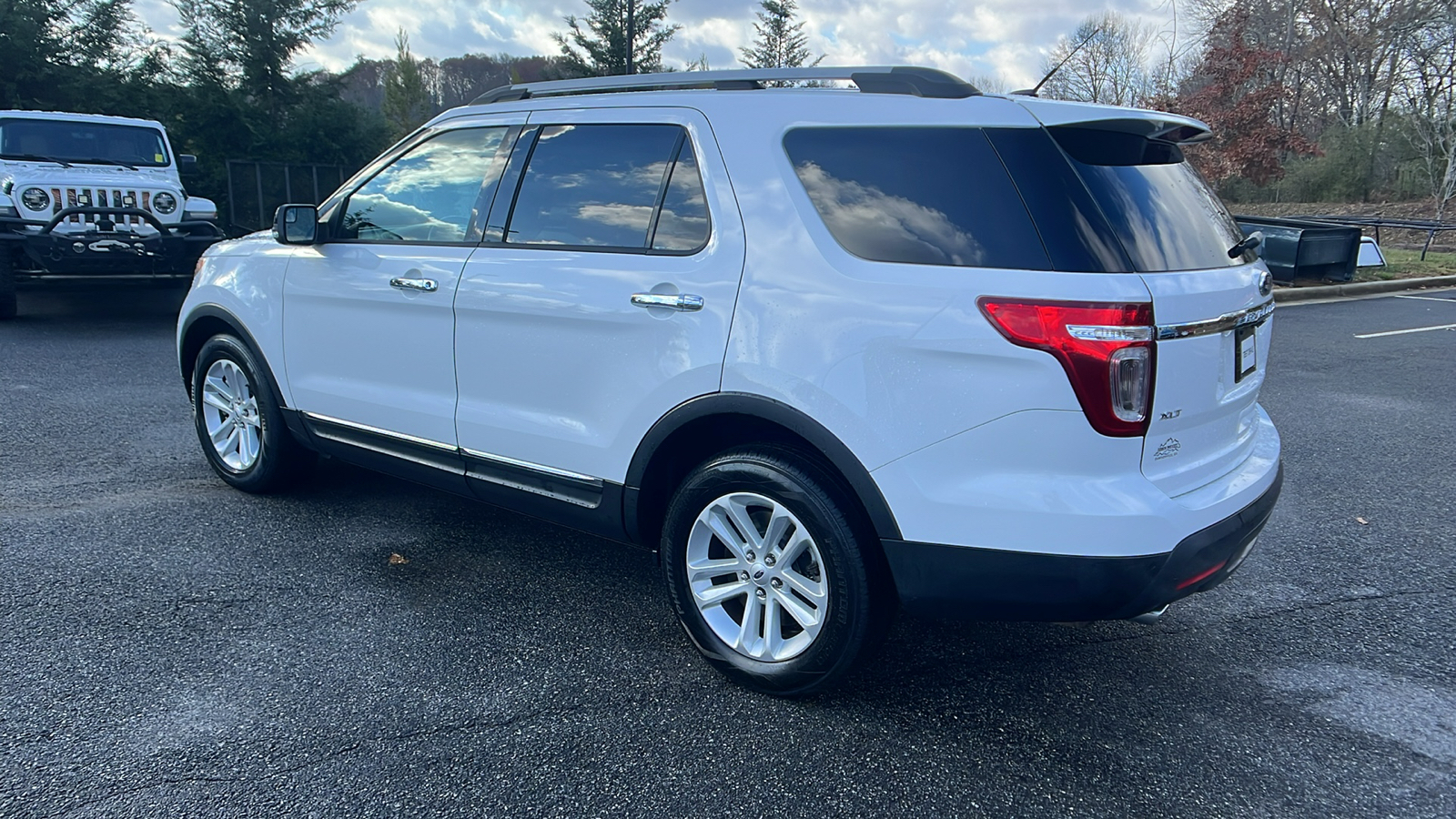 2013 Ford Explorer XLT 8