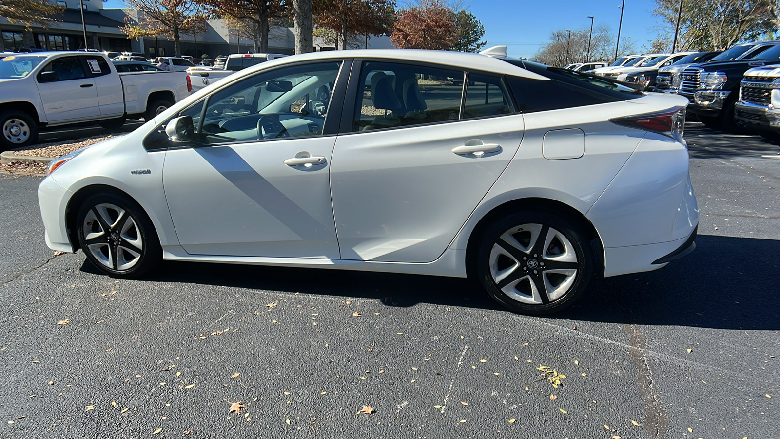 2017 Toyota Prius Three Touring 9