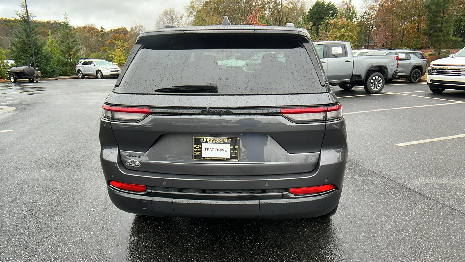 2023 Jeep Grand Cherokee Altitude 7