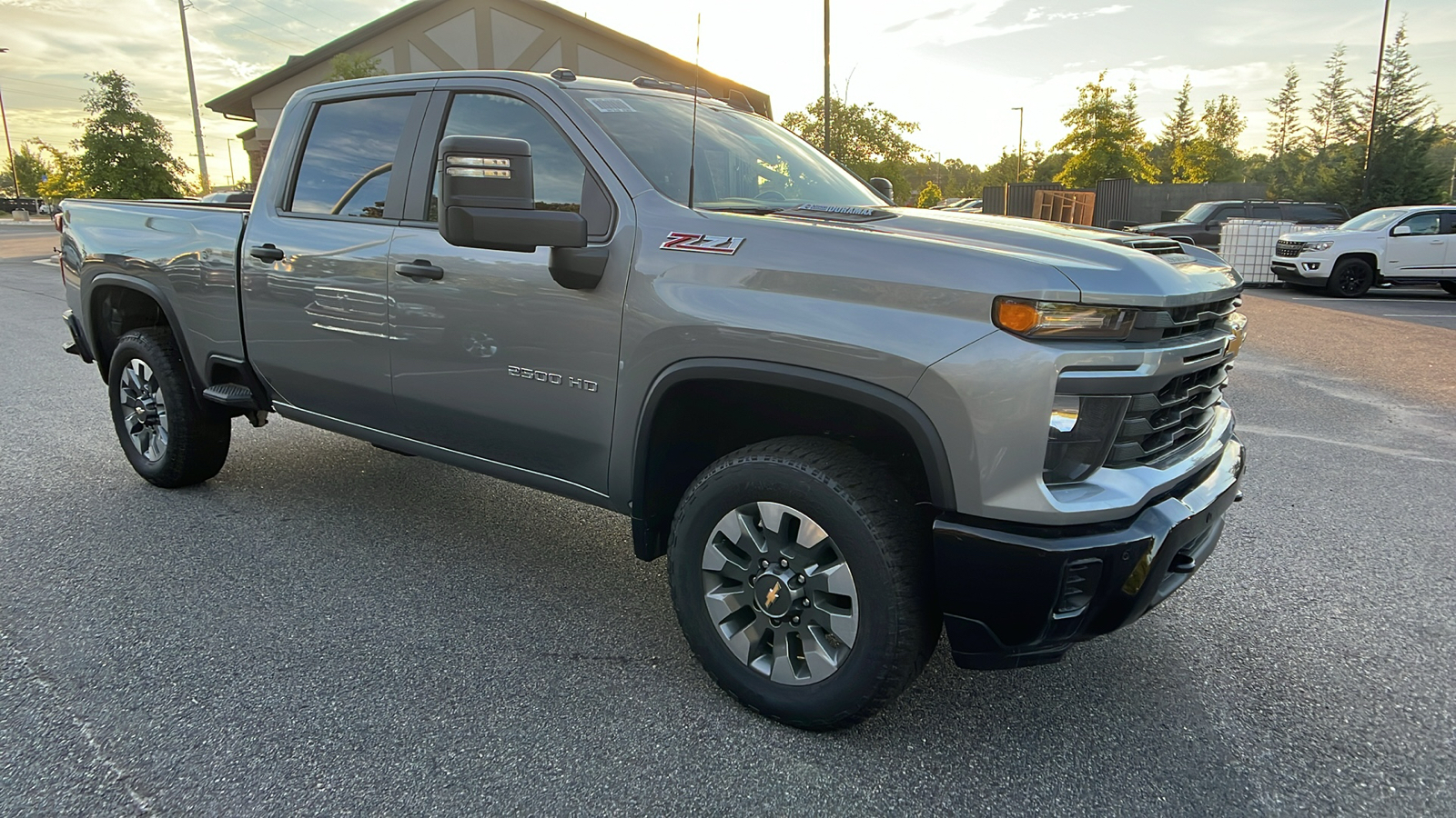 2025 Chevrolet Silverado 2500HD Custom 3