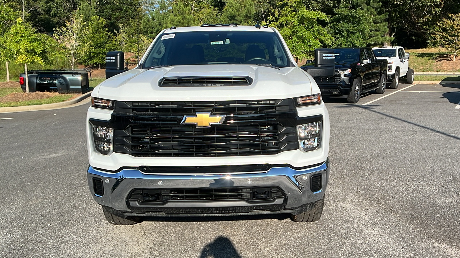 2025 Chevrolet Silverado 2500HD Work Truck 2