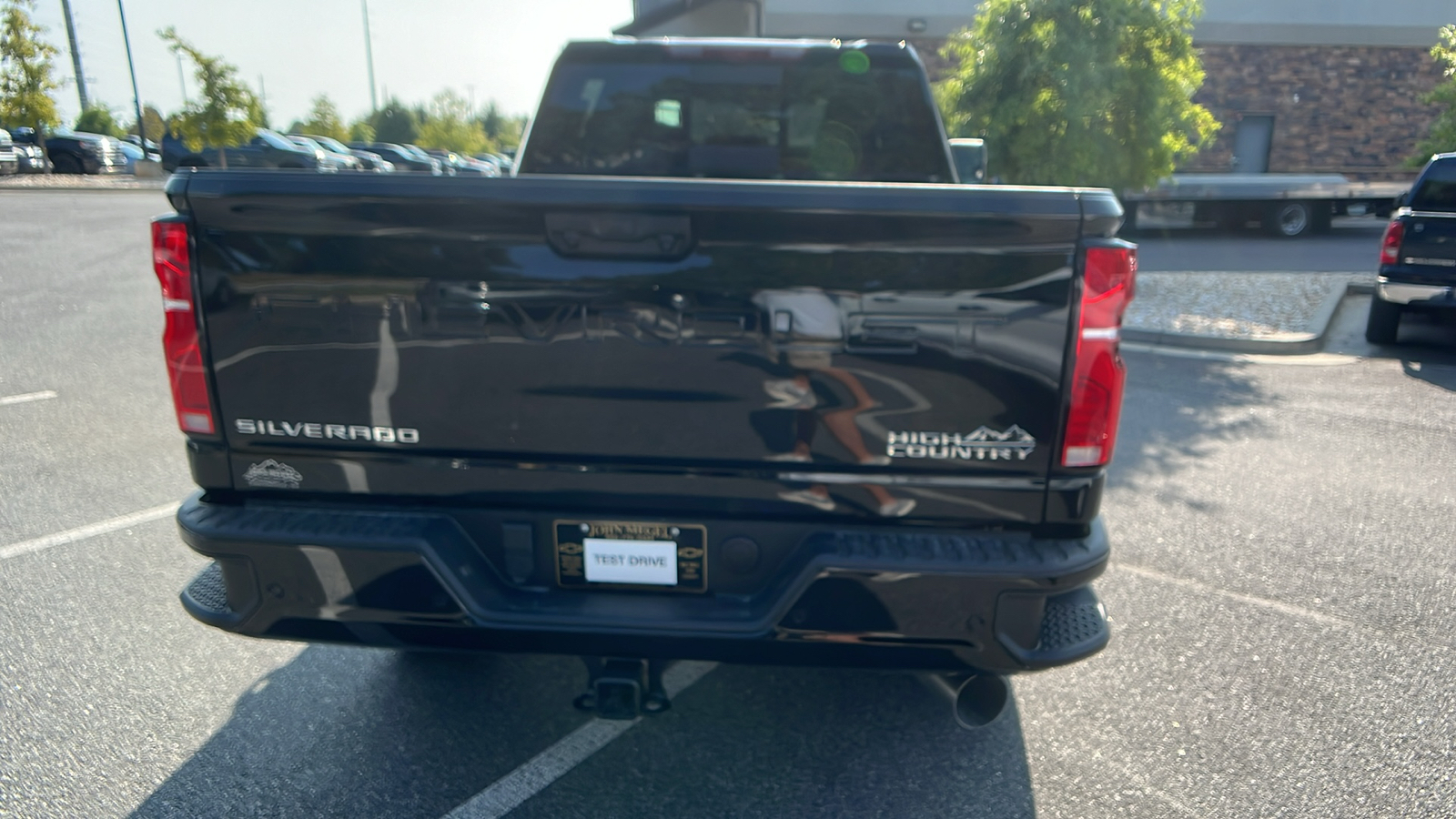 2025 Chevrolet Silverado 3500HD High Country 6