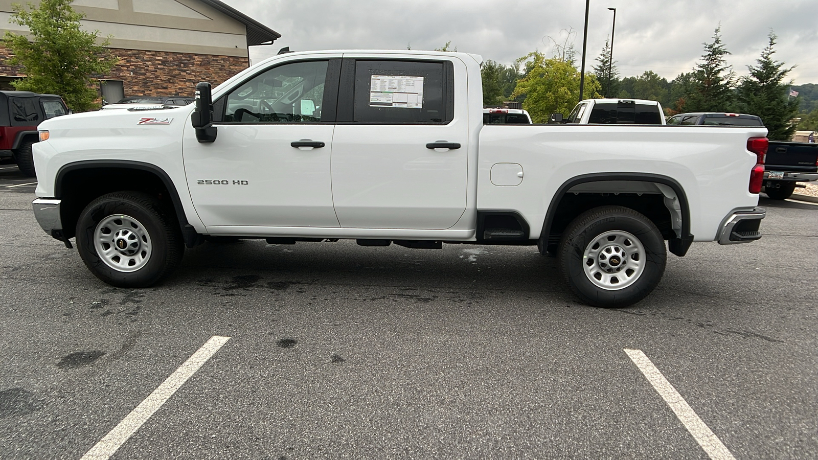 2025 Chevrolet Silverado 2500HD Work Truck 8