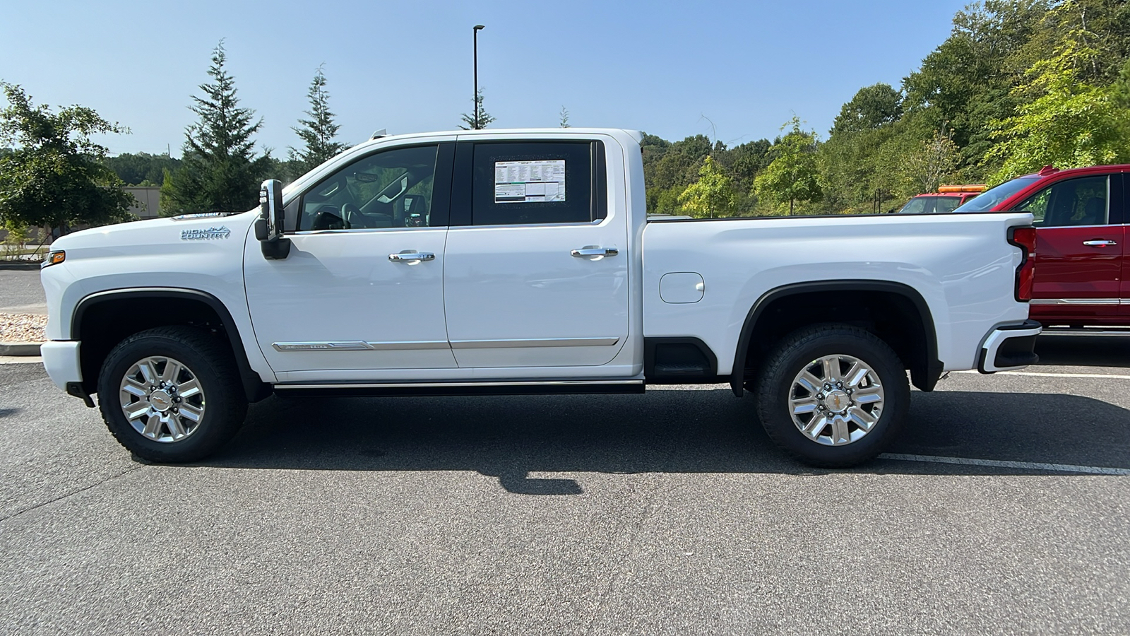 2025 Chevrolet Silverado 2500HD High Country 8