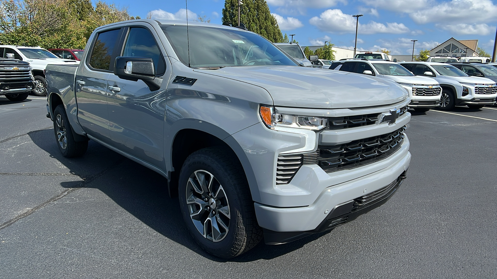 2025 Chevrolet Silverado 1500 RST 4