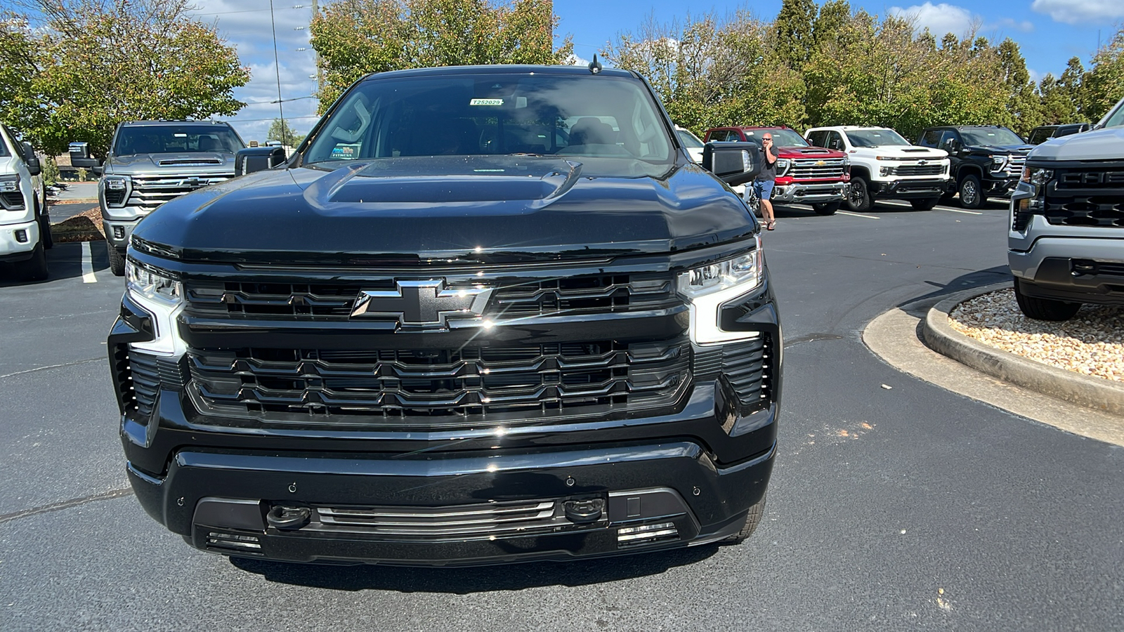 2025 Chevrolet Silverado 1500 RST 3