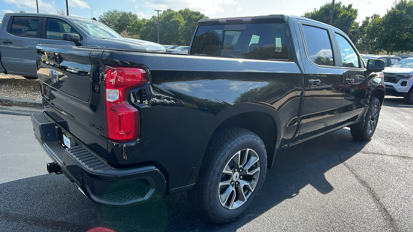 2025 Chevrolet Silverado 1500 RST 6