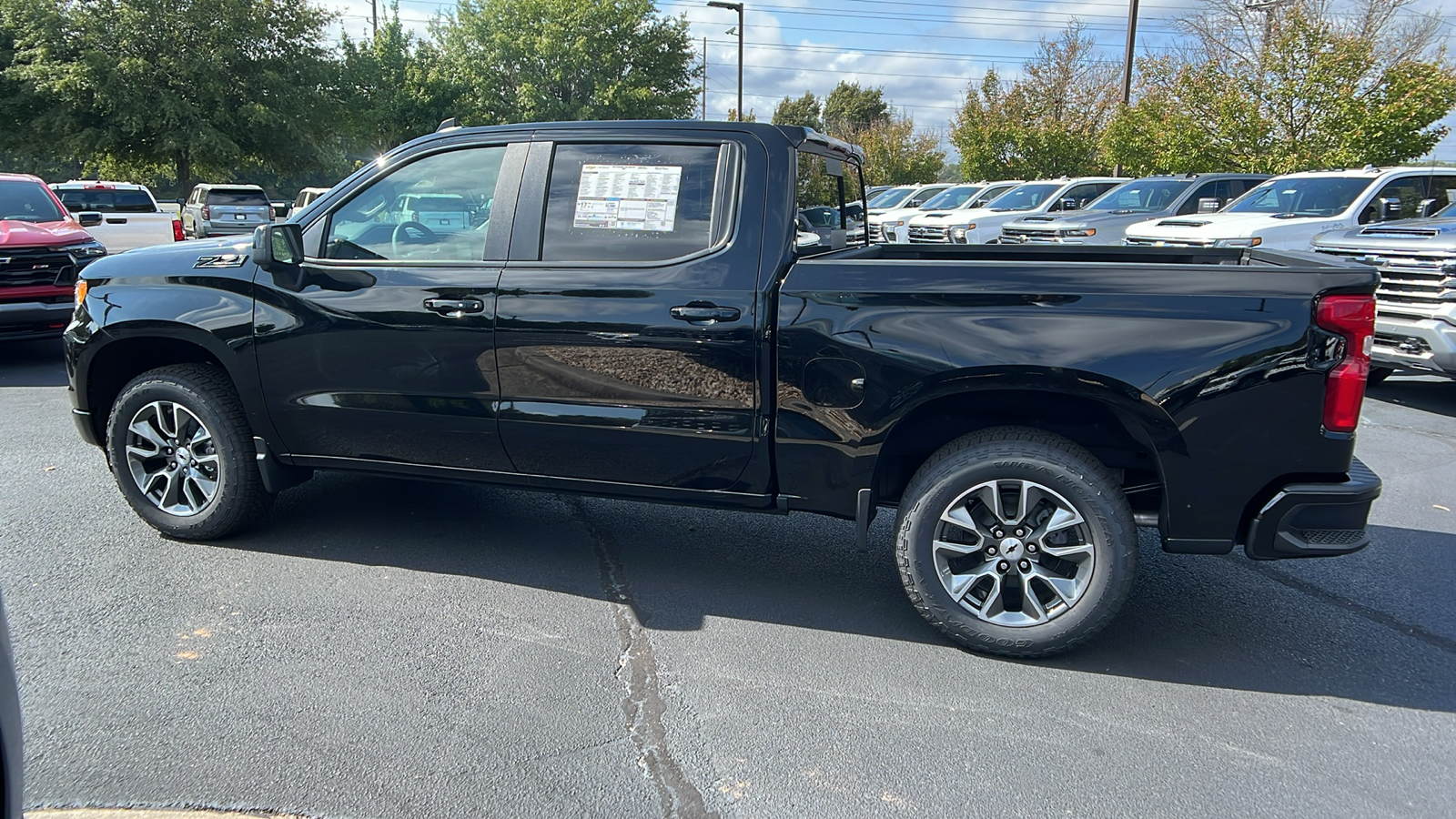 2025 Chevrolet Silverado 1500 RST 9