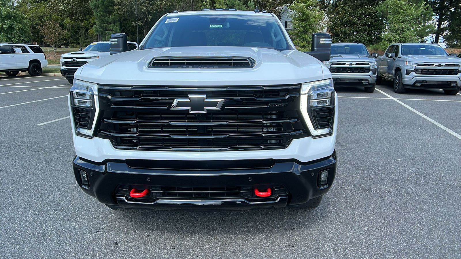 2025 Chevrolet Silverado 2500HD LT 2