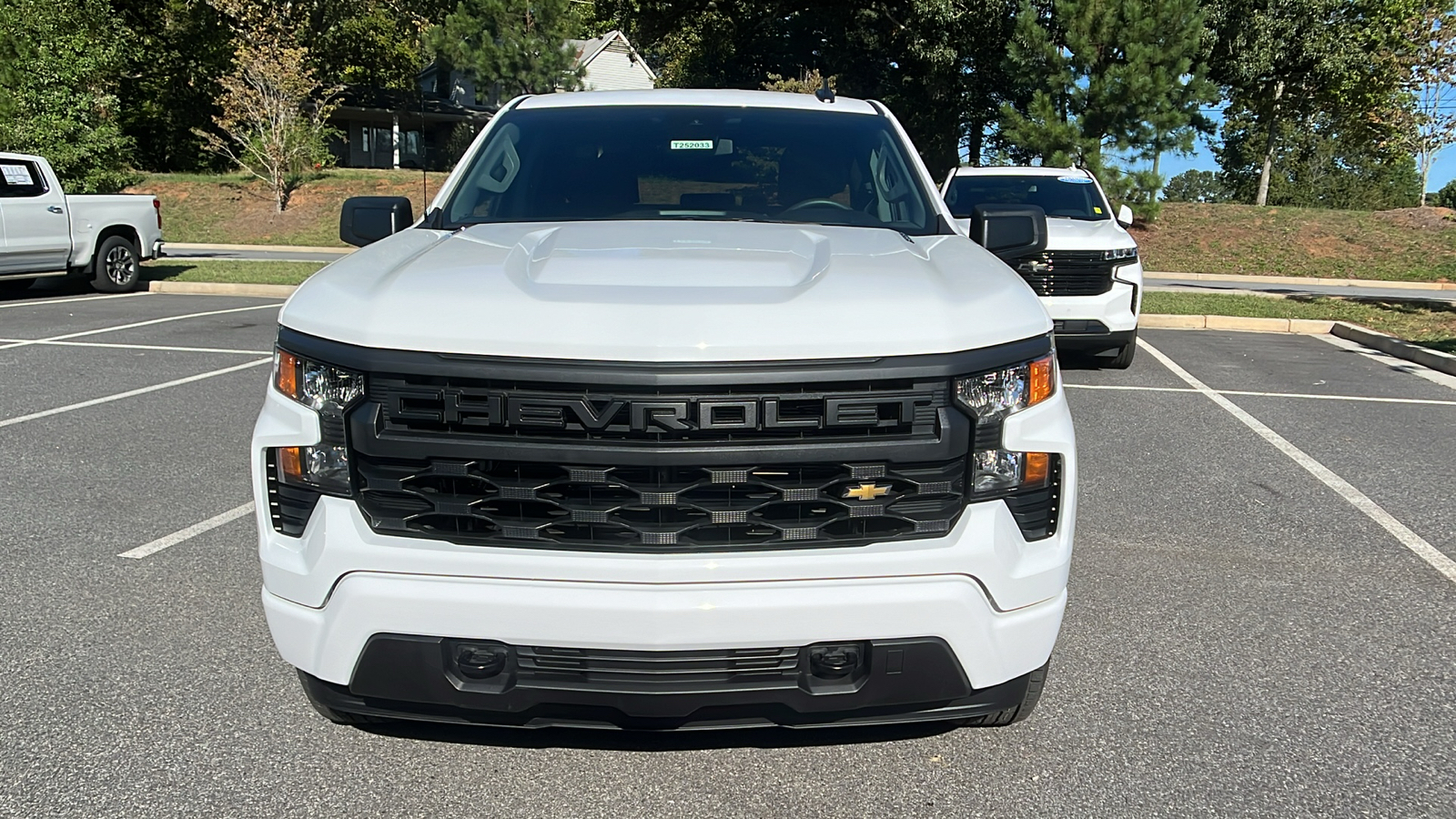 2025 Chevrolet Silverado 1500 Custom 3