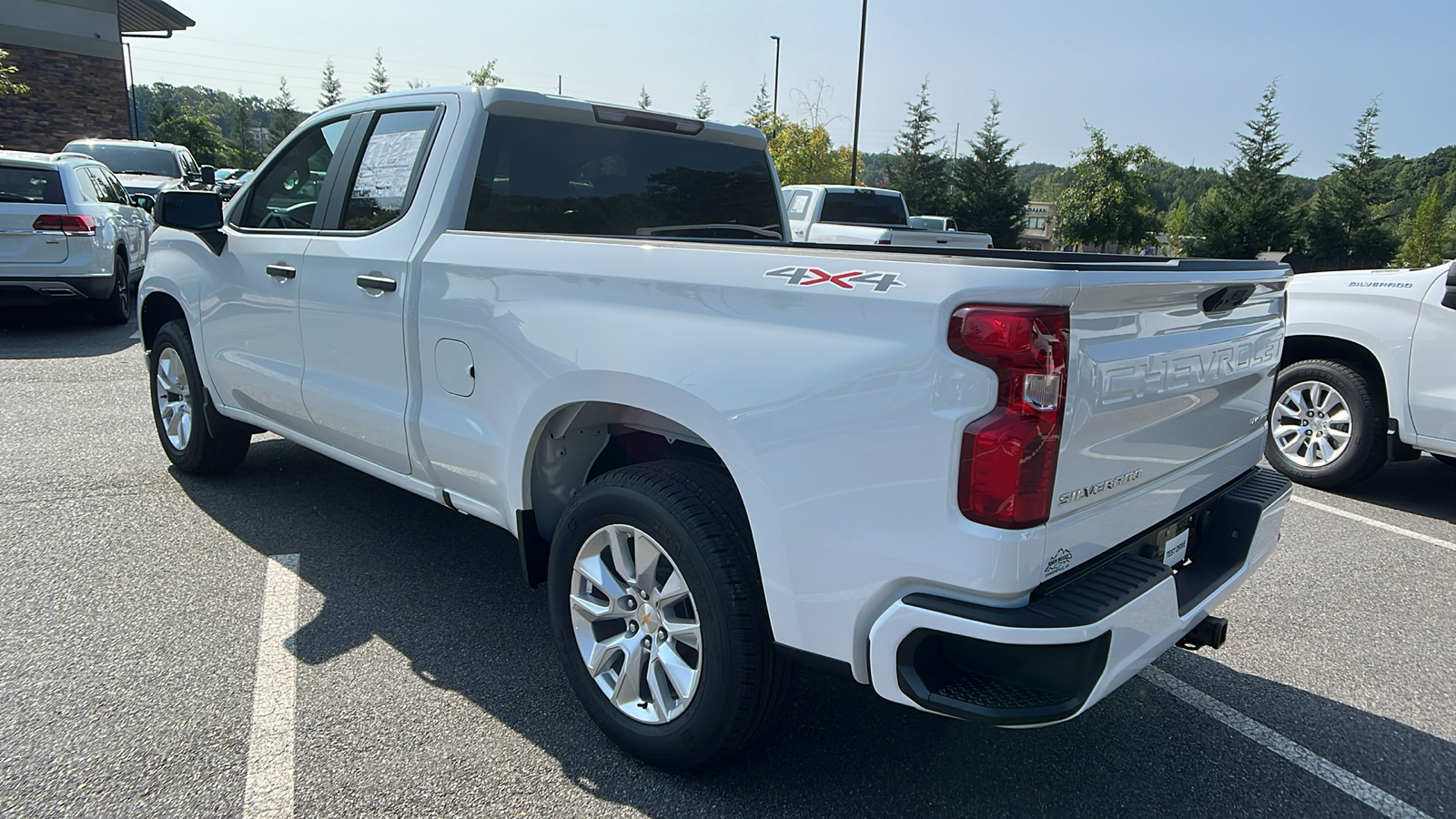 2025 Chevrolet Silverado 1500 Custom 8