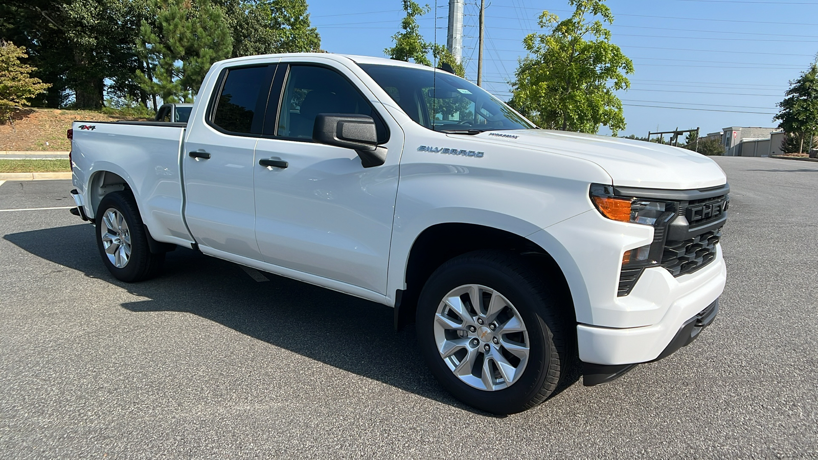 2025 Chevrolet Silverado 1500 Custom 4