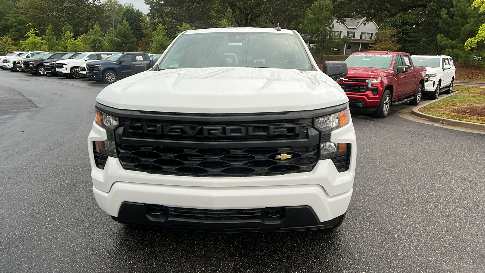 2025 Chevrolet Silverado 1500 Custom 3