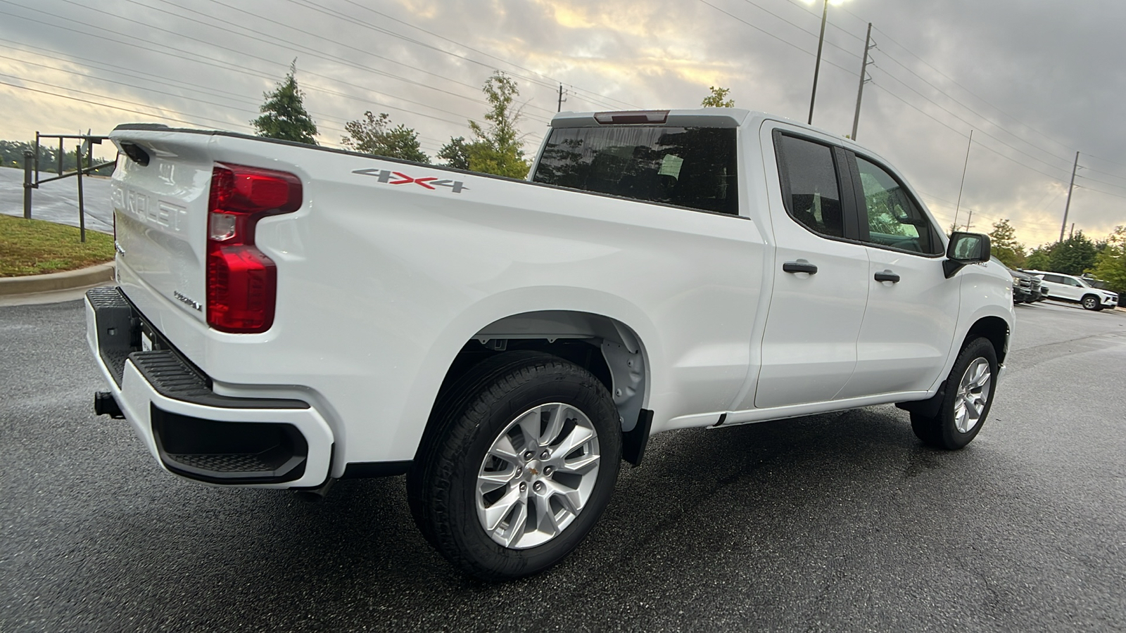 2025 Chevrolet Silverado 1500 Custom 6