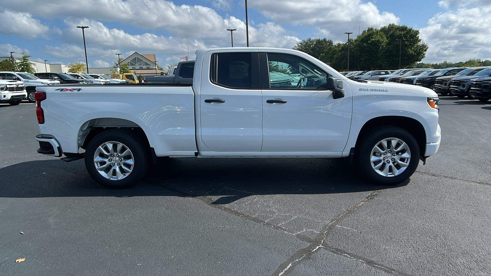 2025 Chevrolet Silverado 1500 Custom 5